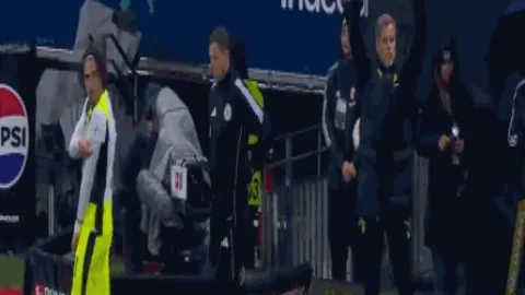 瓜迪奥拉澄清轮换争议，球迷盼适时调整阵容